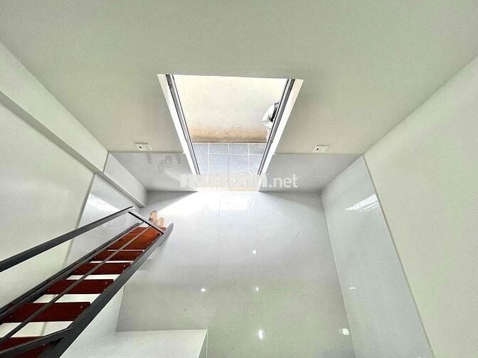 CĂN HỘ GIÁ RẺ GÁC CAO MỚI XÂY SIÊU ĐẸP- SẲN MÁY LẠNH- FREE XE AN NINH