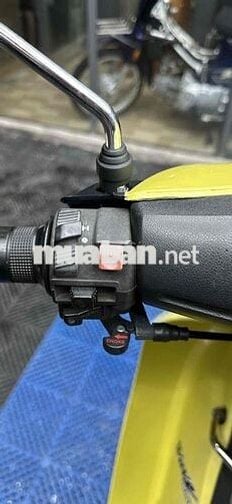 Honda Wave Alpha 110 màu Vàng