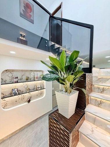 Siêu Hot! Nhà Mặt Tiền Bình Thạnh – Hoàng Hoa Thám, 4PN, Giá Tốt