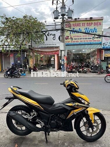 Honda Winner 2018 màu Vàng