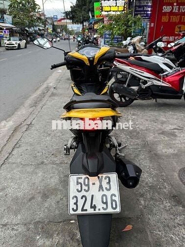 Honda Winner 2018 màu Vàng