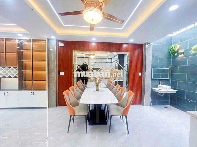 CẦN CHO THUÊ NHÀ MỚI 💯%MẶT TIỀN HẺM XE TẢI VỊ TRÍ ĐẸP Đ. LÊ THỊ RIÊNG