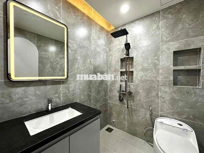 BÁN GẤP NHÀ VŨ HUY TẤN THÔNG ĐINH TIÊN HOÀNG 40M2 HẺM XE HƠI 4,98 TỶ