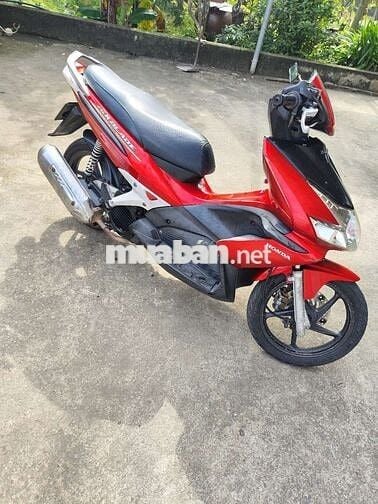 Airblade đỏ đen 5tr5 máy êm chất khỏe