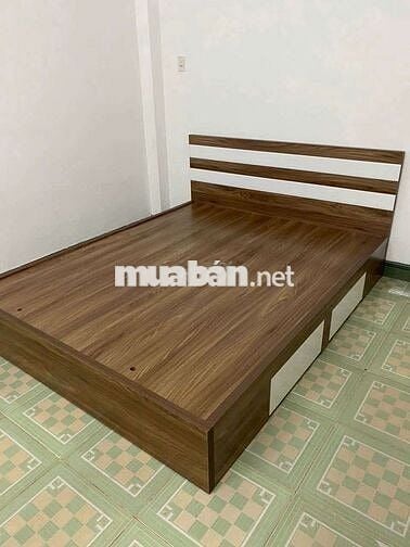 Cho thuê nhà mặt tiền gần Crow