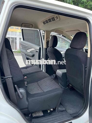Mitsubishi Xpander 1.5 MT 7 chổ sản xuất 2020