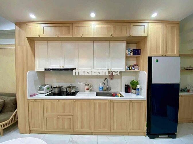 BÁN NHÀ LẠC LONG QUÂN — PHÂN LÔ  15M RA Ô TÔ TRÁNH – Ô CHỜ THANG MÁY