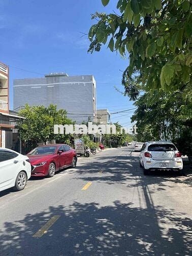 CC BÁN CẶP ĐẤT 295m2 MT NGUYỄN ĐÌNH CHIỂU _ NAM VIỆT Á _ Xây VIILA