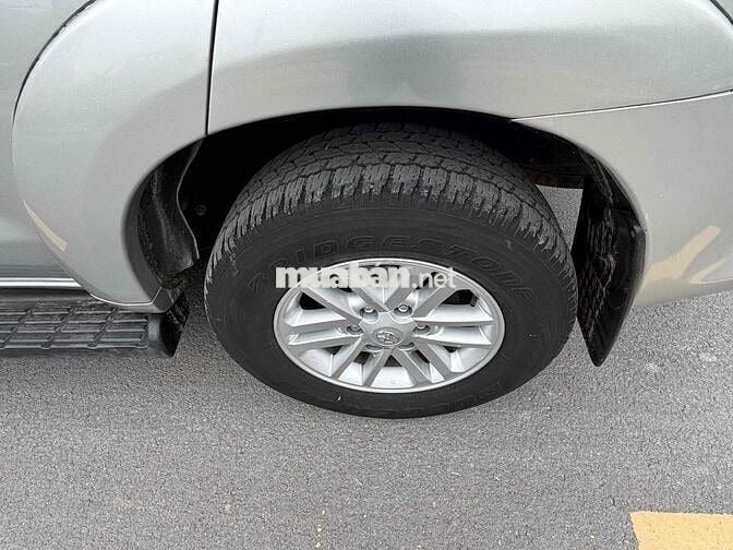 Toyota Fortuner 2013 2.7V 4x2 AT - 89000 km