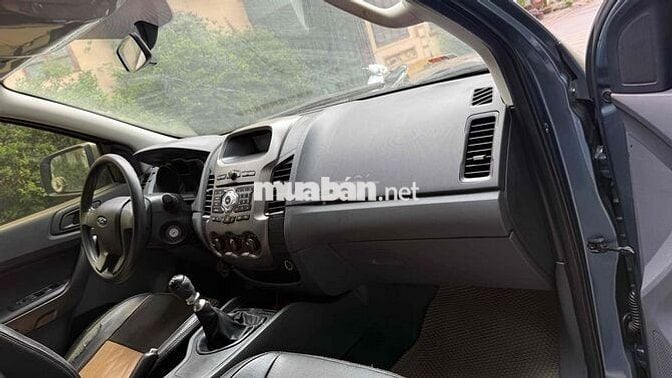 Ford Ranger 2014 Số sàn Xanh