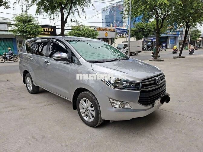 INOVA 2017 số sàn cà vẹt 1 chủ,xe ở sài gòn