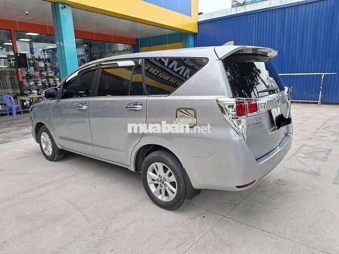 INOVA 2017 số sàn cà vẹt 1 chủ,xe ở sài gòn