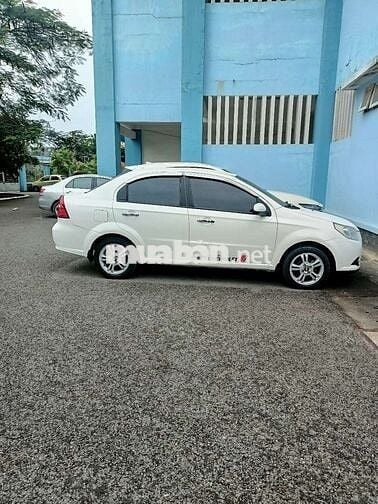 Chevrolet Aveo 2015 Số tự động Trắng