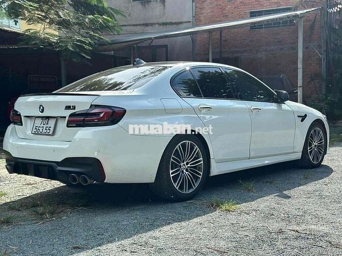 BMW M5 F10 2012 Trắng