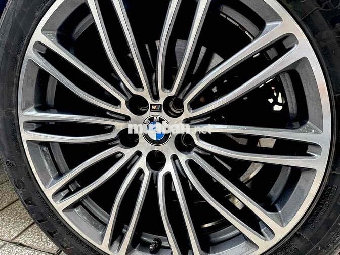 BMW M5 F10 2012 Trắng