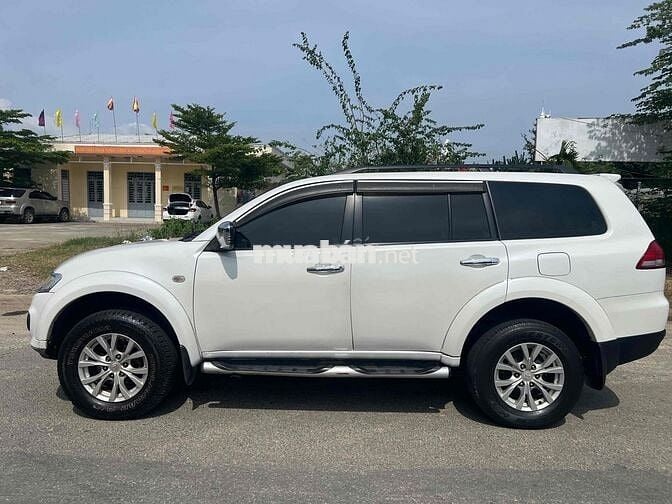 Mitsubishi Pajero Sport 2015 D 4x2 MT - 225000 km