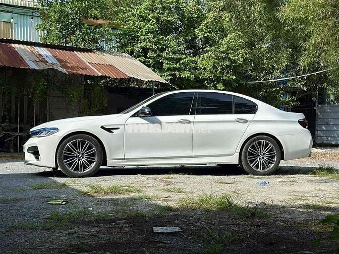 BMW M5 F10 2012 Trắng