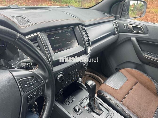 Ford Ranger 2016 Wildtrak 3.2L 4x4 AT - 150000 km