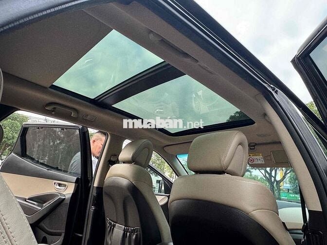 Hyundai SantaFe màu Đen