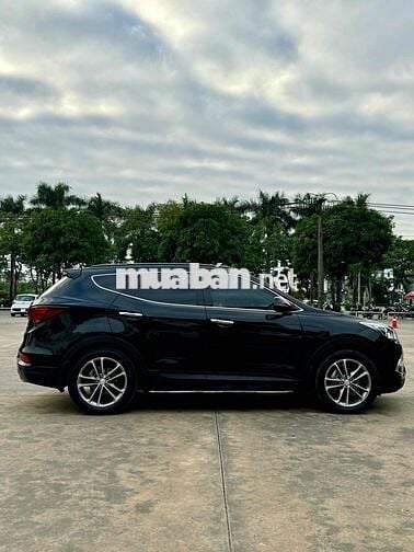 Hyundai SantaFe màu Đen