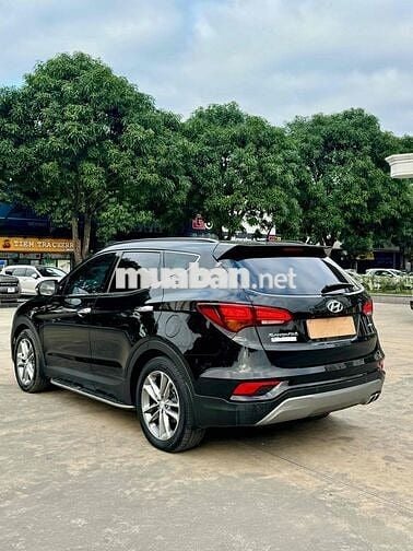 Hyundai SantaFe màu Đen