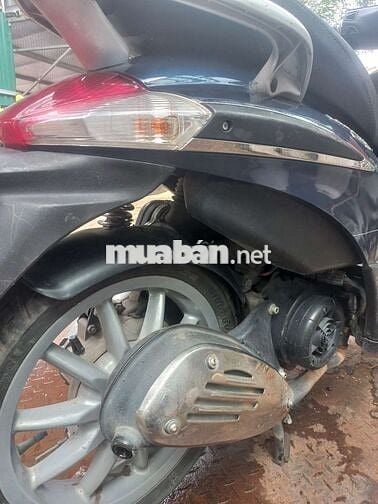 Liberty 2011, dáng đẹp, xanh dương, mới 85%