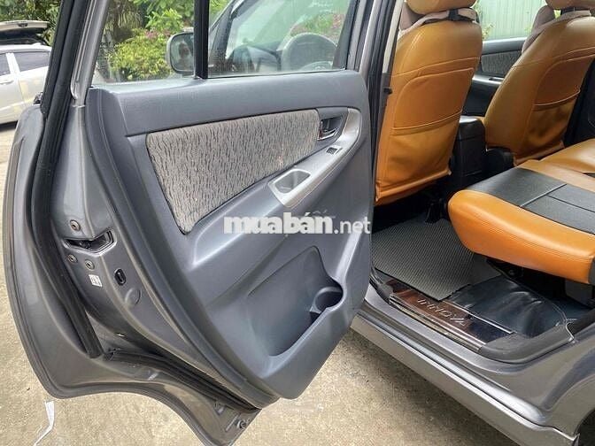 Bán Innova 2012 bảng E chính chủ