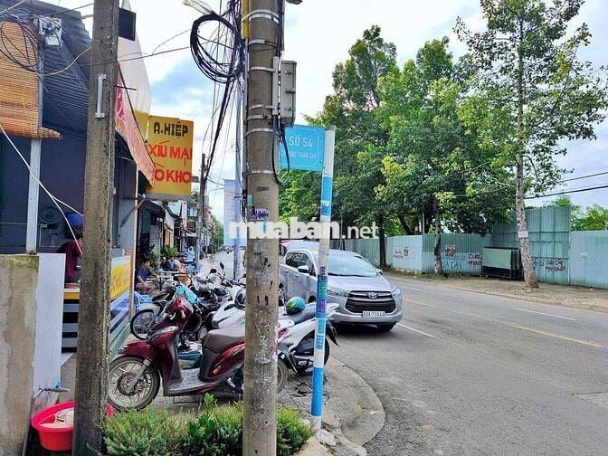 đất 1 sẹc đường Hà Huy Giáp Phường Quyết Thắng 30m