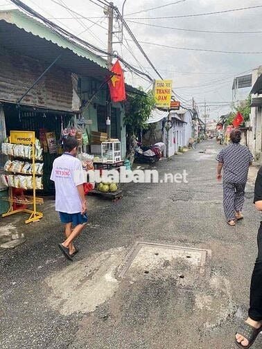 Nhà đẹp 6,6*5,5m 2PN hẻm thông 5m Buôn Bán ngay Chợ Thới Hoà Vĩnh Lộc