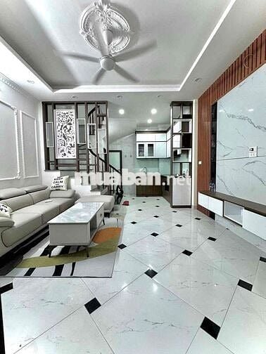 Bán nhà Đại Mỗ, Ngõ Thông, 35m 5 Tầng, Ô tô lùi cửa, full nội thất