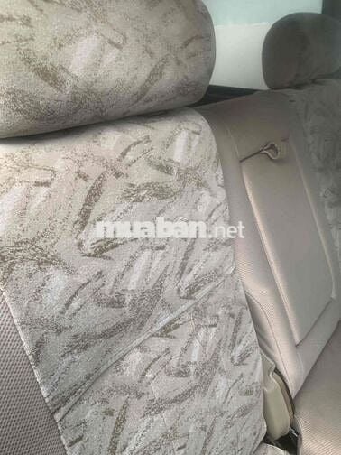 Mitsubishi Jolie 2004 Số Sàn, màu Trắng