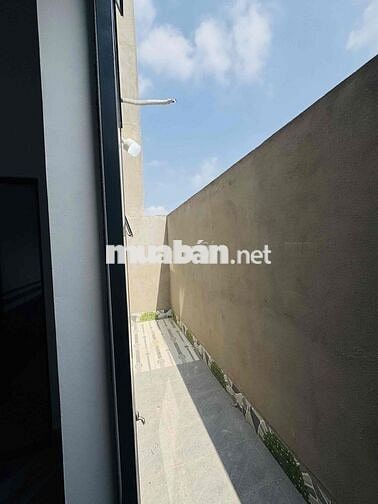 Bán nhà 1 lầu ngay trục 16, gần công ty changshin, trả trước 500tr