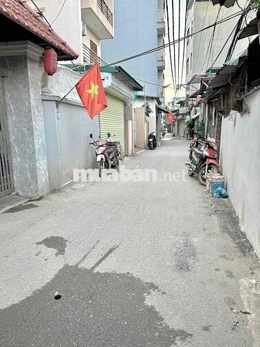 Bán nhà Đại Mỗ, Ngõ Thông, 35m 5 Tầng, Ô tô lùi cửa, full nội thất