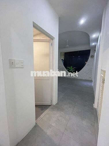 Cho Thuê Mặt Bằng Suốt + 1PN Đường Trần Hữu Trang, Phú Nhuận ( Rộng )