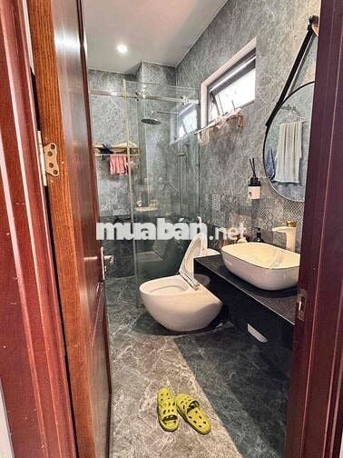 🇻🇳CHO THUÊ NHÀ 4 TẦNG THIẾT KẾ KTS MỚI ĐẸP