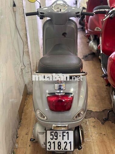 Piaggio Vespa 125ie Phun Xăng Điện Tử 2012 . BSTP