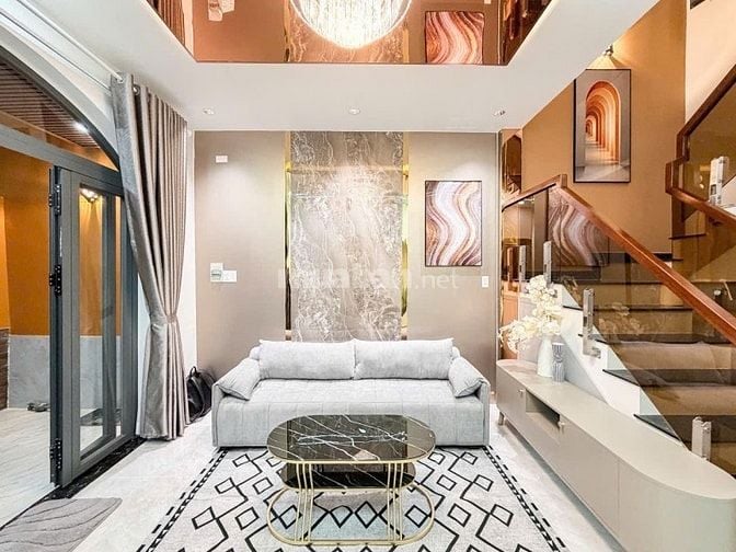 Nhà đẹp phan văn trị 4.2m x 15m 3 tầng 3pn sẵn nội thất chỉ 6.88 tỷ