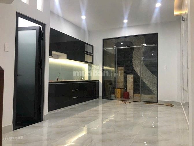 Thanh lí căn nhà khu vực Đ.Lê Văn Thọ P.15 Q.Gò Vấp gía chỉ 2tỷ100tr.