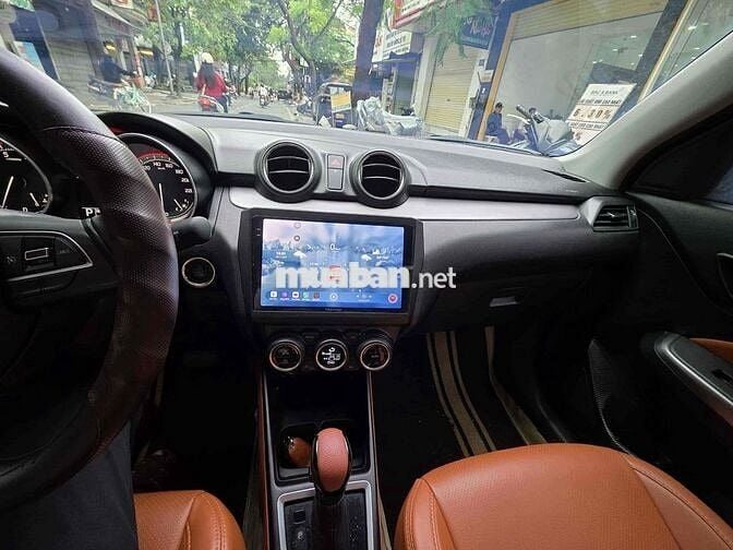 Suzuki Swift 2023 - 12000 km