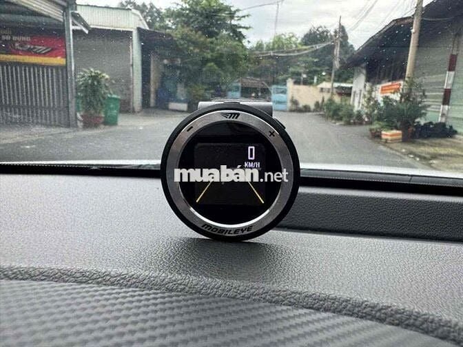 Bán Huyndai ELANTRA 2.0 GLS dkld 01/2020 , trắng