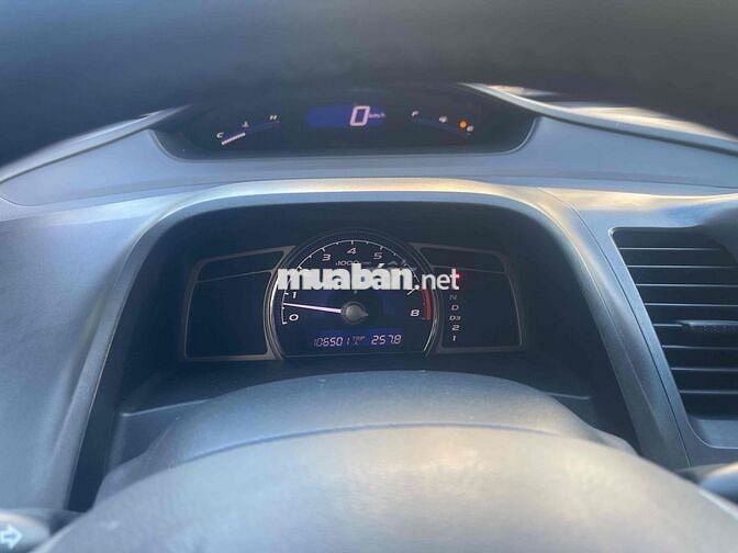 Honda Civic 2009 1.8 AT - 100000 km