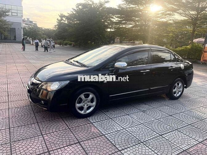 Honda Civic 2009 1.8 AT - 100000 km