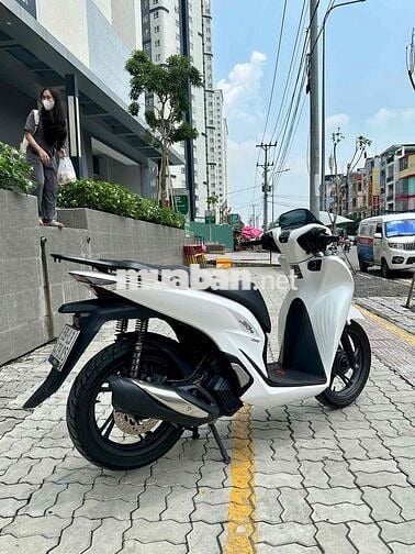 Chính chủ bán Honda SH 160i CBS 2023 BS:59L3-47905