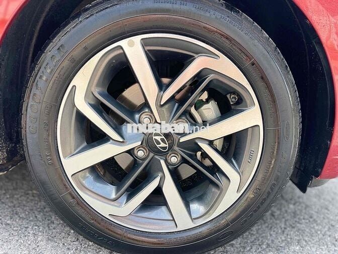 Hyundai Grand i10 2022 1.2 Sedan AT - 60000 km