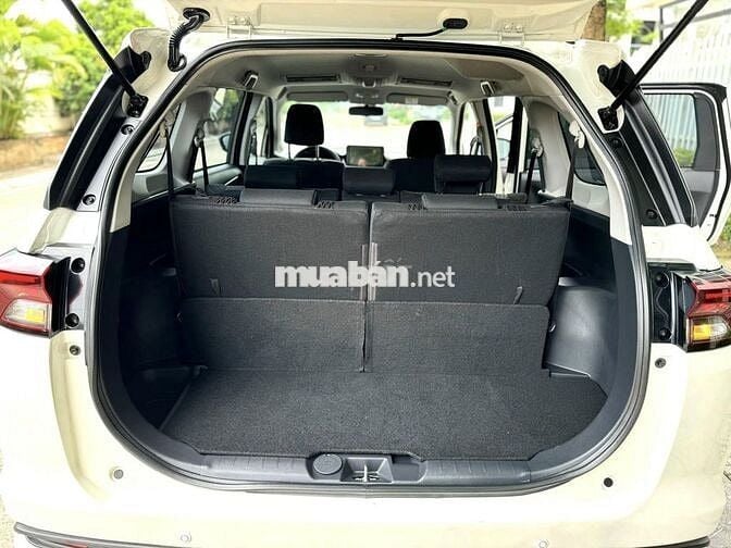 Bán xe Avanza 2023, số tự động màu trắng