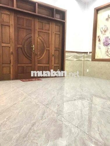 Cho thuê Biệt Thự 4 lầu 200m2 có: 5pn bên DT743 - Dĩ An