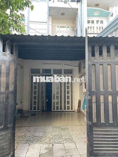 NHÀ ĐẸP -  VỊ TRÍ HIẾM -  GIÁ CHỈ 6 TỶ ( CÒN TL ) .