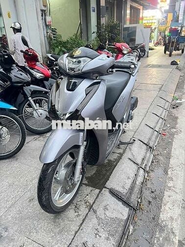 Honda SH 125 2019 mới 90% Bstp chính chủ