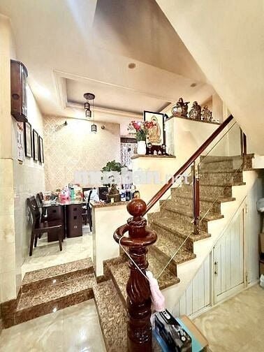 Nhà 2 Tầng - HXH - Giáp Quận 6 - 48m2 - Chỉ 4.8 Tỉ