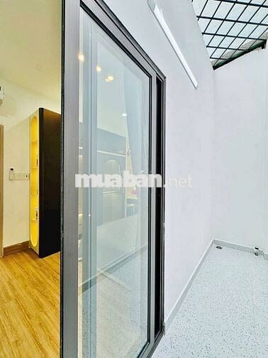 Lên Sóng nhà Đặng Văn Ngữ, P.10, PN 4 tỷ120/41 m2 1T1L . sổ hồng sẵn